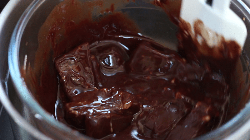 Sciogliere il cioccolato fondente